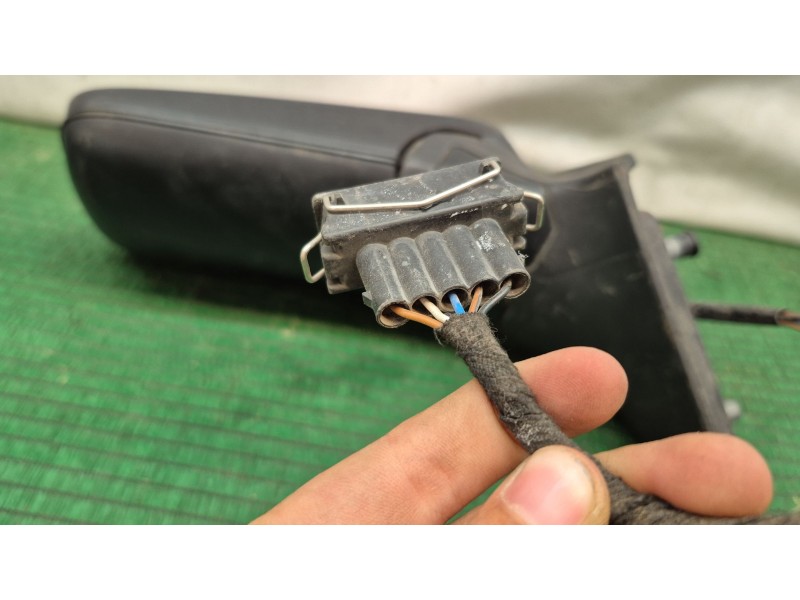 Recambio de retrovisor izquierdo para volkswagen passat berlina (3b2) comfortline referencia OEM IAM   