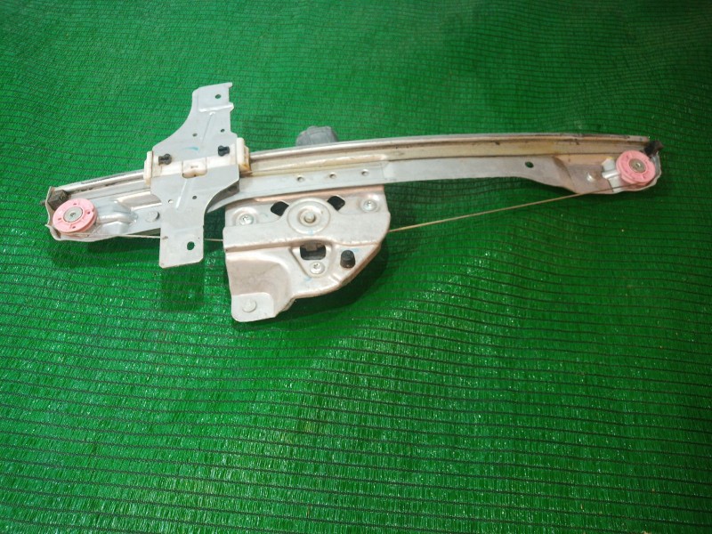 Recambio de elevalunas delantero derecho para peugeot 208 active referencia OEM IAM   