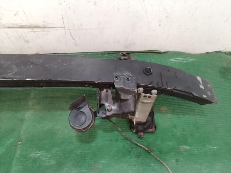 Recambio de refuerzo paragolpes delantero para mercedes-benz clase e (w211) e 220 cdi (211.006) referencia OEM IAM   