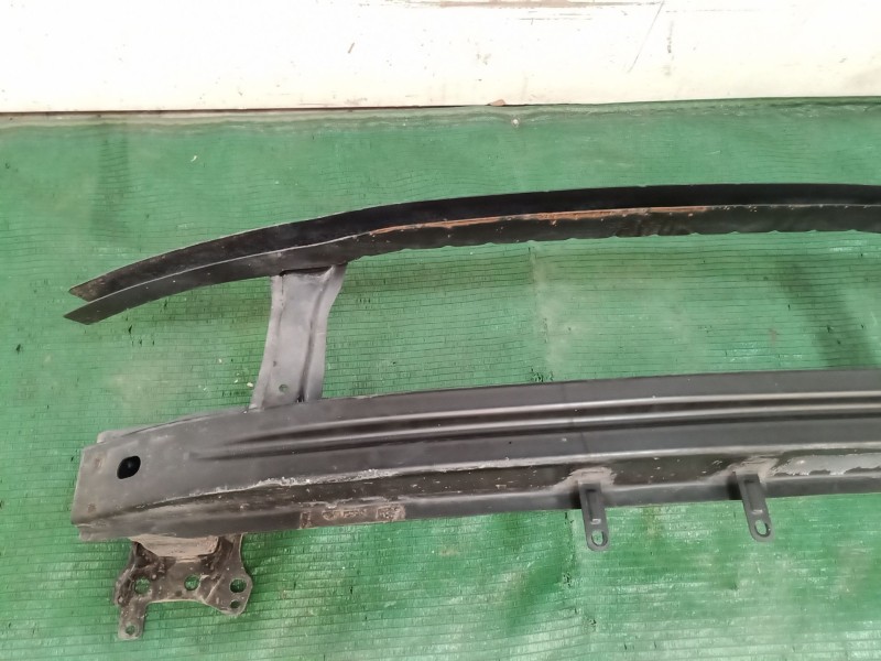 Recambio de refuerzo paragolpes delantero para volkswagen passat b6 (3c2) 2.0 tdi 16v referencia OEM IAM   