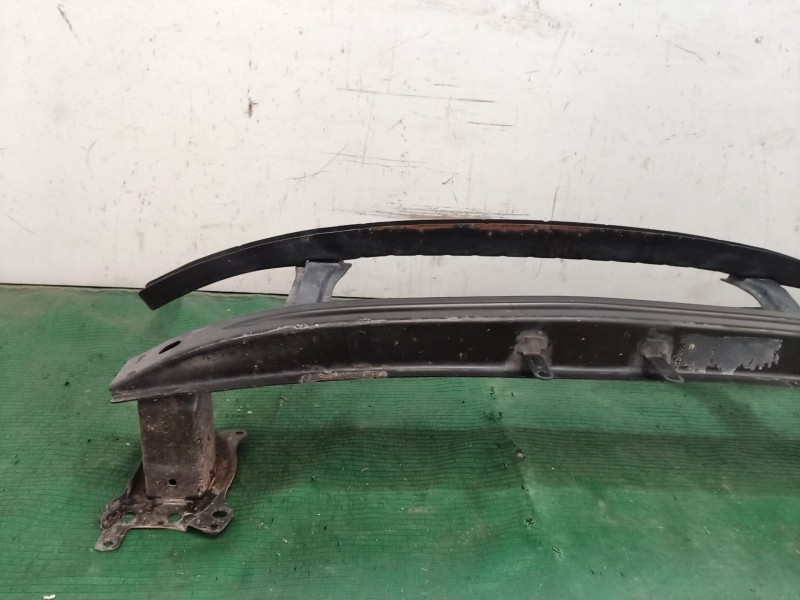 Recambio de refuerzo paragolpes delantero para volkswagen passat b6 (3c2) 2.0 tdi 16v referencia OEM IAM   