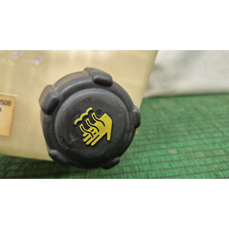 Recambio de deposito expansion para nissan qashqai i (j10, nj10) 1.5 dci referencia OEM IAM 21711JD50B 21711JD50B 21711JD50B