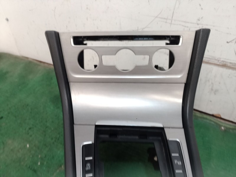 Recambio de consola central trasera para audi q5 (fyb, fyg) 2.0 tdi quattro referencia OEM IAM   