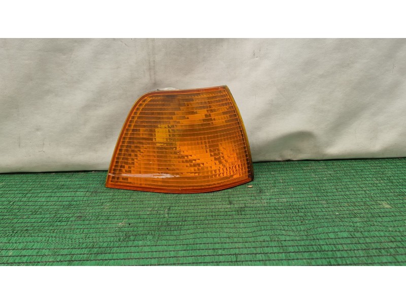 Recambio de faro derecho para bmw serie 3 compacto (e36) 316i referencia OEM IAM   