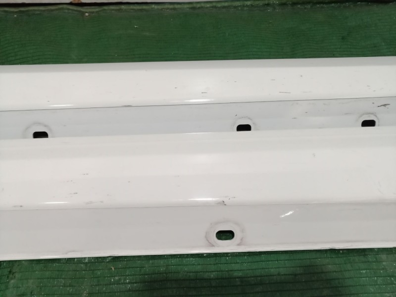 Recambio de faldon lateral para mercedes-benz clase c (w204) c 200 cdi (204.001) referencia OEM IAM   