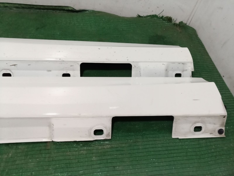 Recambio de faldon lateral para mercedes-benz clase c (w204) c 200 cdi (204.001) referencia OEM IAM   