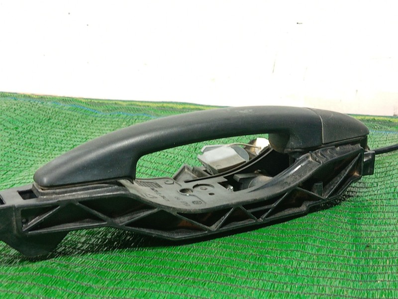 Recambio de cerradura puerta trasera izquierda para peugeot 208 active referencia OEM IAM   