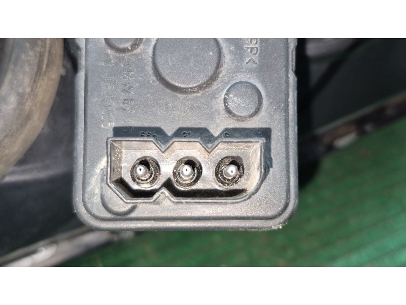 Recambio de faro izquierdo para bmw serie 3 compacto (e36) 316i referencia OEM IAM   