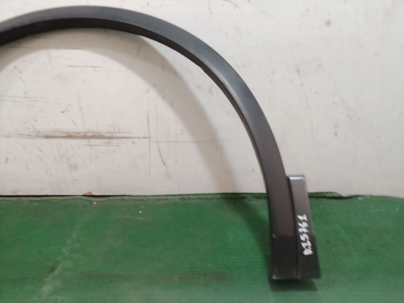 Recambio de aletin delantero izquierdo para volkswagen tiguan (ad1, ax1) 1.5 tsi referencia OEM IAM   