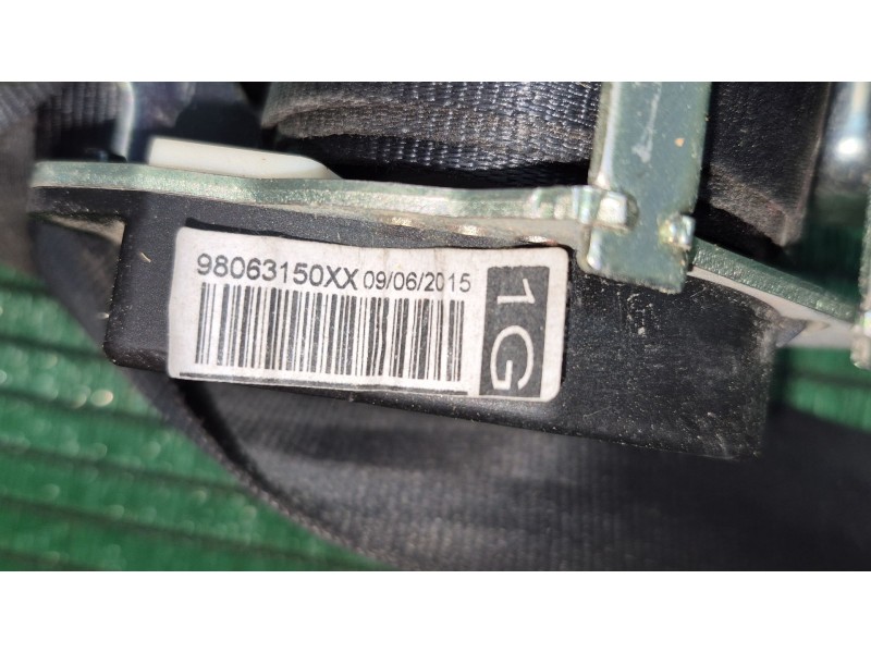 Recambio de cinturon seguridad delantero izquierdo para peugeot 208 active referencia OEM IAM   