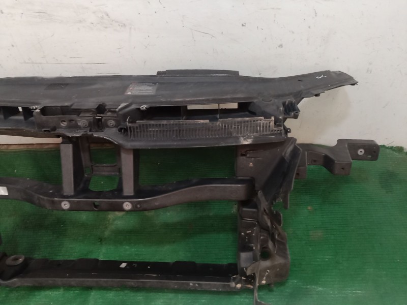 Recambio de panel frontal para volkswagen passat b6 (3c2) 2.0 tdi 16v referencia OEM IAM   3C0121283