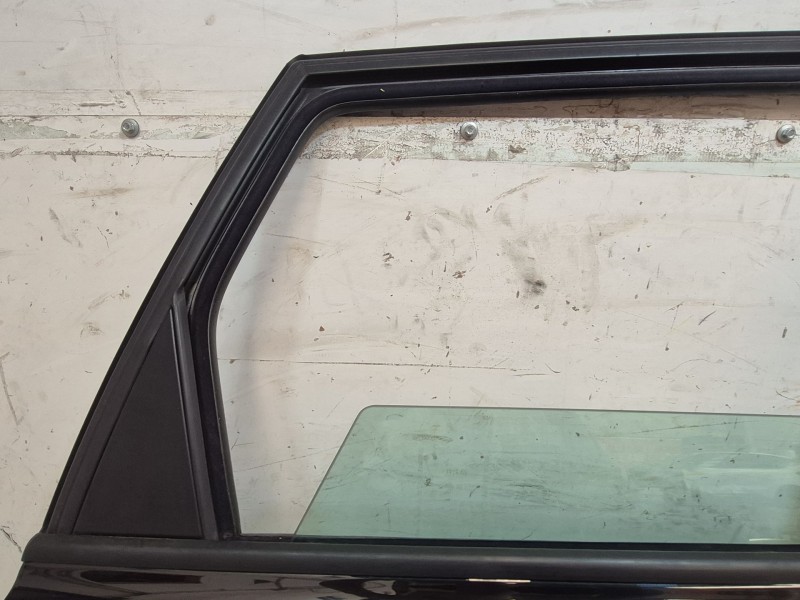 Recambio de puerta trasera derecha para volvo v50 (545) 1.8 referencia OEM IAM   