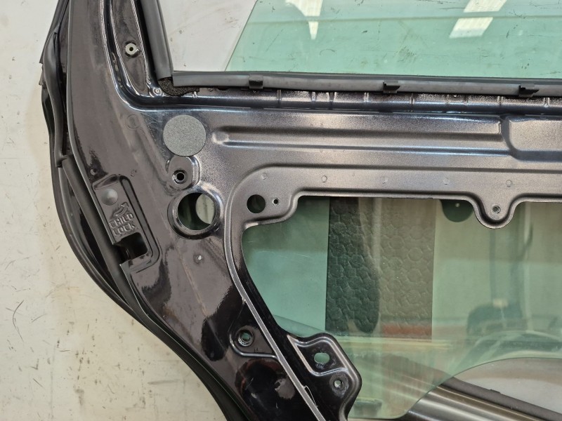 Recambio de puerta trasera izquierda para volvo v50 (545) 1.8 referencia OEM IAM   