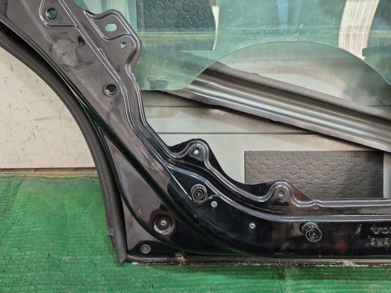 Recambio de puerta trasera izquierda para volvo v50 (545) 1.8 referencia OEM IAM   