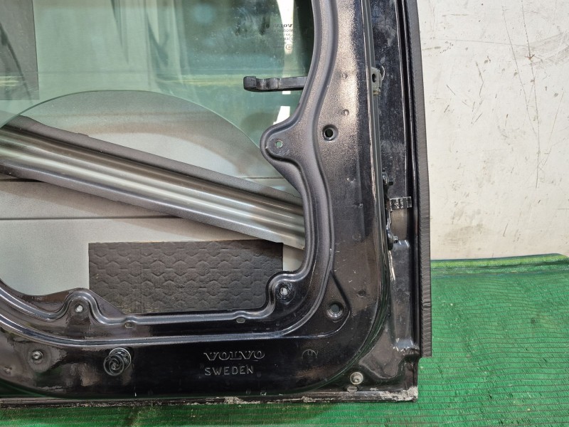 Recambio de puerta trasera izquierda para volvo v50 (545) 1.8 referencia OEM IAM   