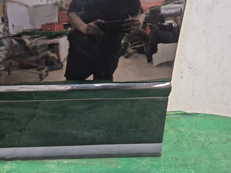 Recambio de puerta delantera izquierda para volvo v50 (545) 1.8 referencia OEM IAM   