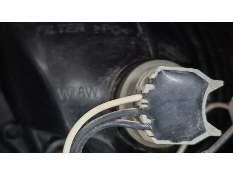 Recambio de piloto trasero maletero izquierdo para renault fluence (l3_) z.e. referencia OEM IAM   