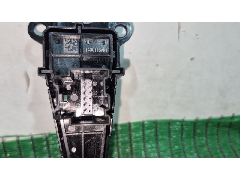 Recambio de mando multifuncion para ford focus iii 1.0 ecoboost referencia OEM IAM 15D221 15D221 15D221
