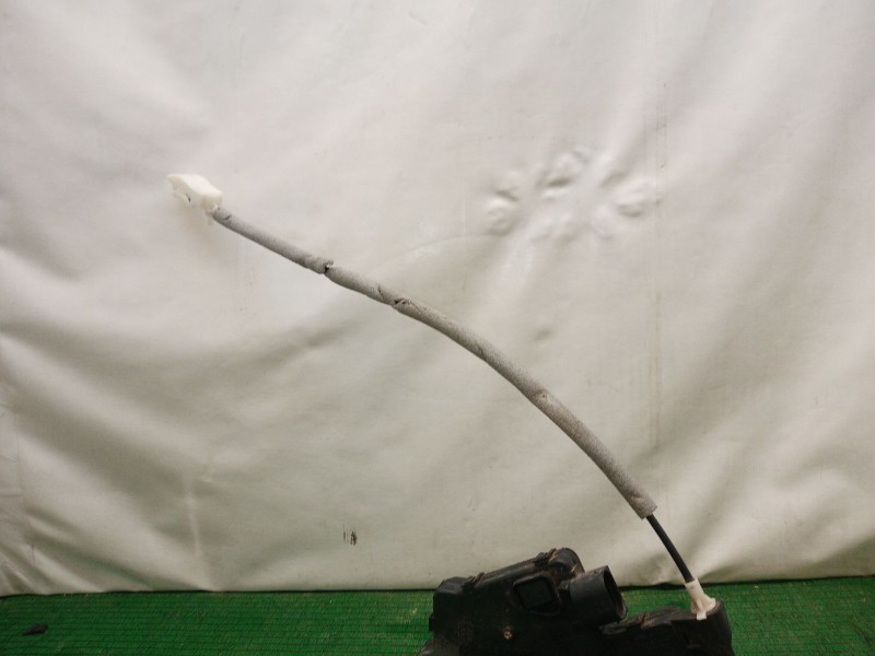 Recambio de cerradura puerta delantera derecha para bmw 3 (e46) 320 d referencia OEM IAM SIN REFERENCIA SIN REFERENCIA SIN REFER