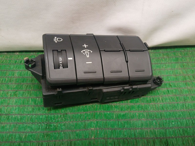 Recambio de mando luces para hyundai i30 (gd) 1.4 referencia OEM IAM 93310A6100RY 93310A6100RY 93310A6100RY