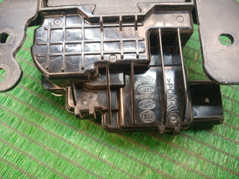 Recambio de cerradura maletero / porton para kia xceed (cd) 1.0 t-gdi referencia OEM IAM   