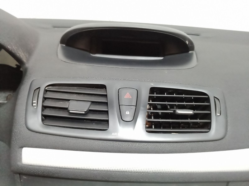 Recambio de salpicadero para renault megane iv sport tourer (k9a/m/n_) 1.6 dci 130 referencia OEM IAM   