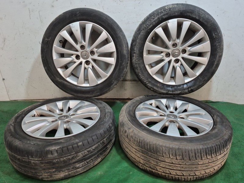 Recambio de juego llantas para citroën c4 picasso i monospace (ud_) 2.0 hdi 165 referencia OEM IAM   