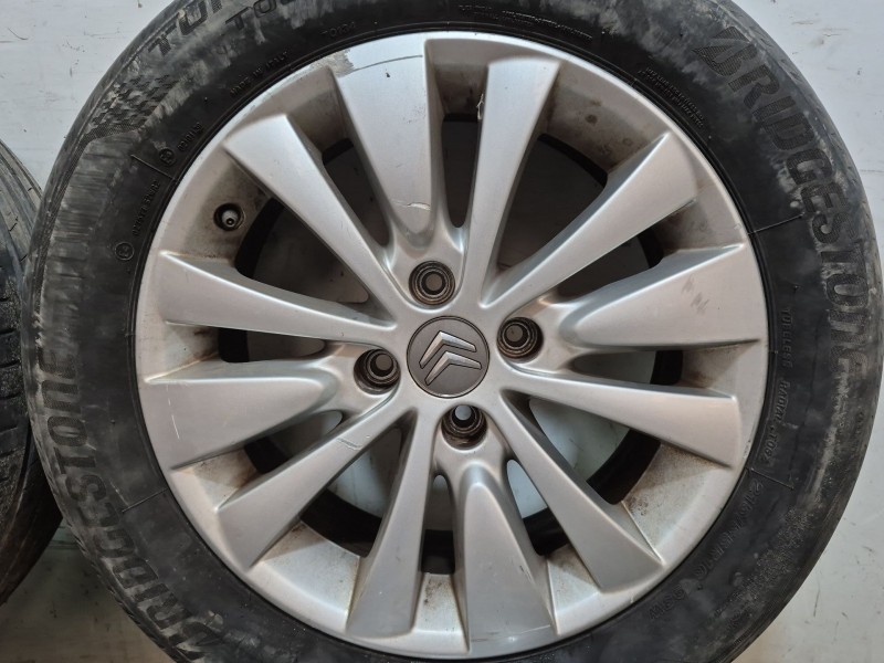 Recambio de juego llantas para citroën c4 picasso i monospace (ud_) 2.0 hdi 165 referencia OEM IAM   