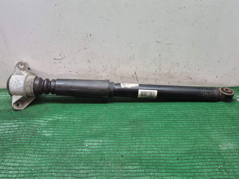 Recambio de amortiguador trasero derecho para audi s5 cabriolet (8f7) referencia OEM IAM 8F0513035L 8F0513035L 8F0513035L