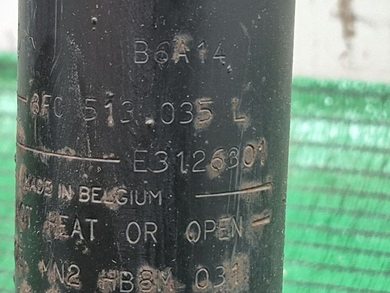 Recambio de amortiguador trasero derecho para audi s5 cabriolet (8f7) referencia OEM IAM 8F0513035L 8F0513035L 8F0513035L