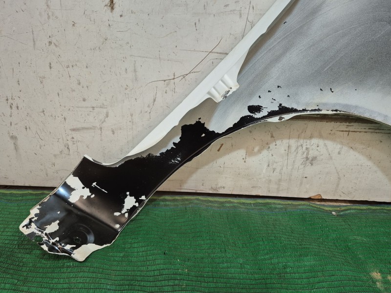 Recambio de aleta delantera izquierda para toyota yaris (_p13_) 1.4 d (nlp130_) referencia OEM IAM   