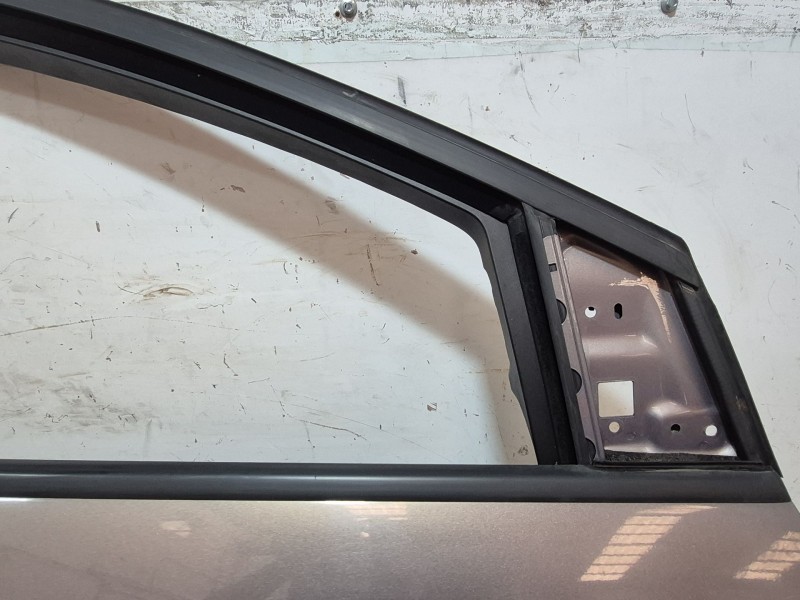 Recambio de puerta delantera derecha para ford focus iii 1.0 ecoboost referencia OEM IAM   