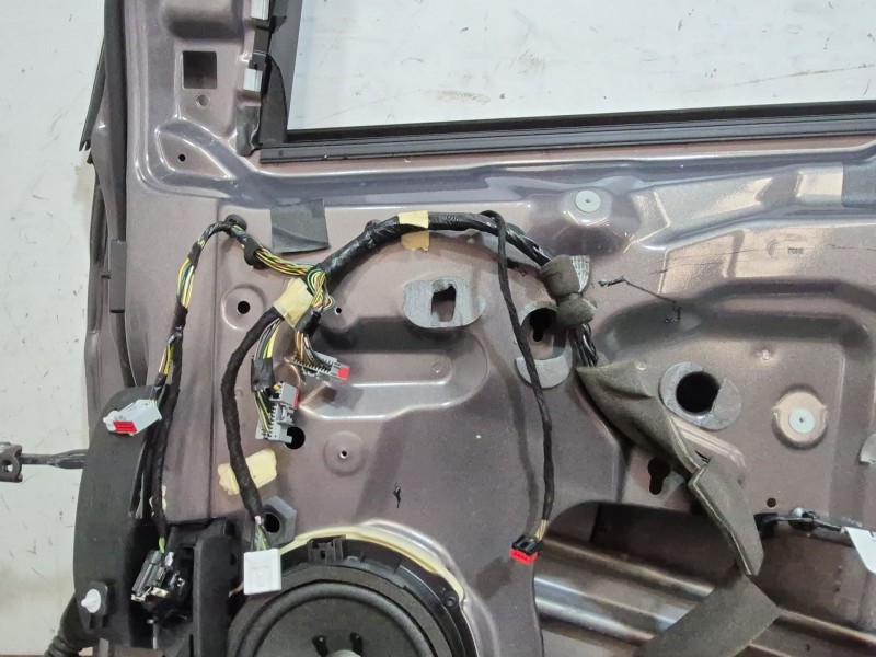 Recambio de puerta delantera derecha para ford focus iii 1.0 ecoboost referencia OEM IAM   