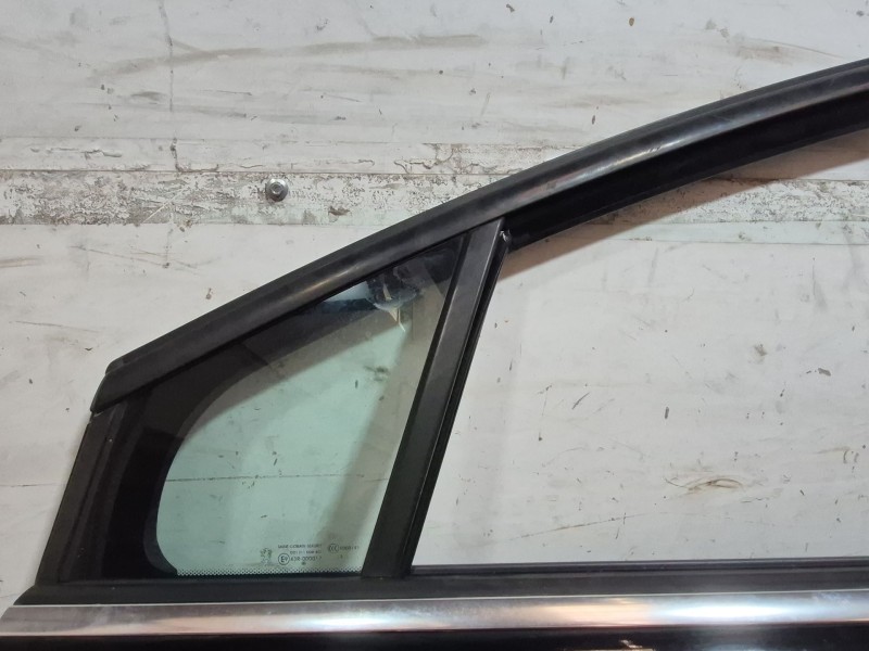 Recambio de puerta delantera izquierda para peugeot 5008 (0u_, 0e_) 2.0 hdi 150 / bluehdi 150 referencia OEM IAM   