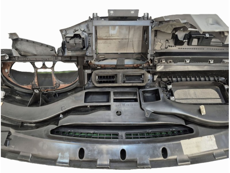 Recambio de salpicadero para volkswagen passat b6 (3c2) 2.0 tdi 16v referencia OEM IAM 3C1857003 3C1857003 3C1819634H