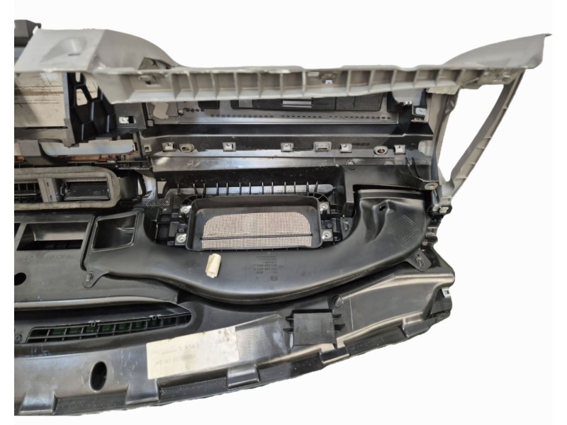 Recambio de salpicadero para volkswagen passat b6 (3c2) 2.0 tdi 16v referencia OEM IAM 3C1857003 3C1857003 3C1819634H