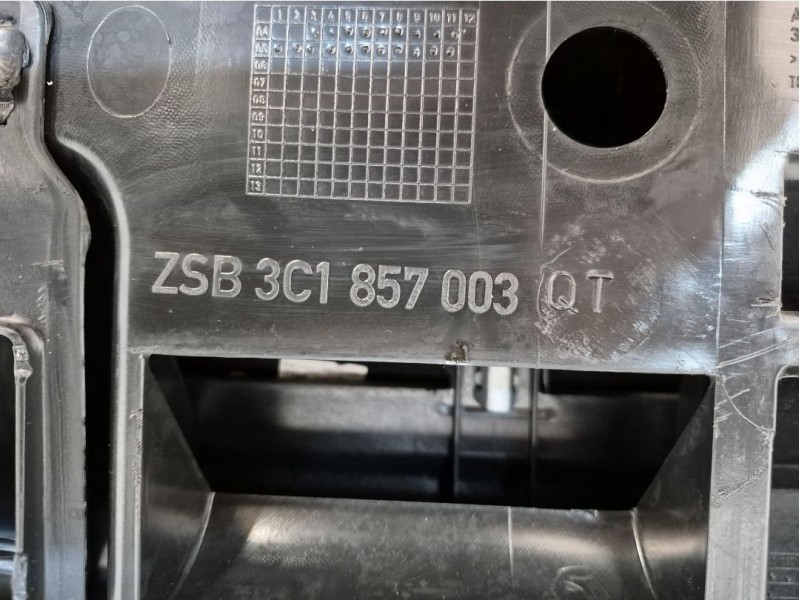 Recambio de salpicadero para volkswagen passat b6 (3c2) 2.0 tdi 16v referencia OEM IAM 3C1857003 3C1857003 3C1819634H