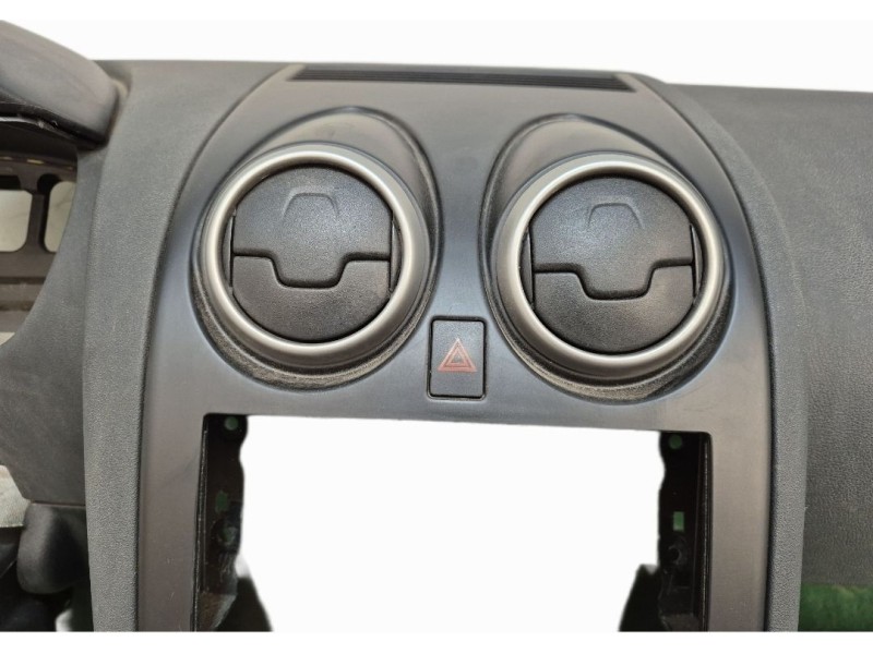 Recambio de salpicadero para nissan qashqai i (j10, nj10) 1.5 dci referencia OEM IAM 682409U100 682409U100 27870JD900