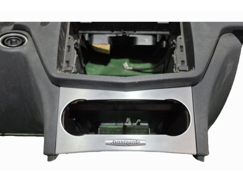 Recambio de salpicadero para mercedes-benz clase c (w204) c 200 cdi (204.001) referencia OEM IAM   