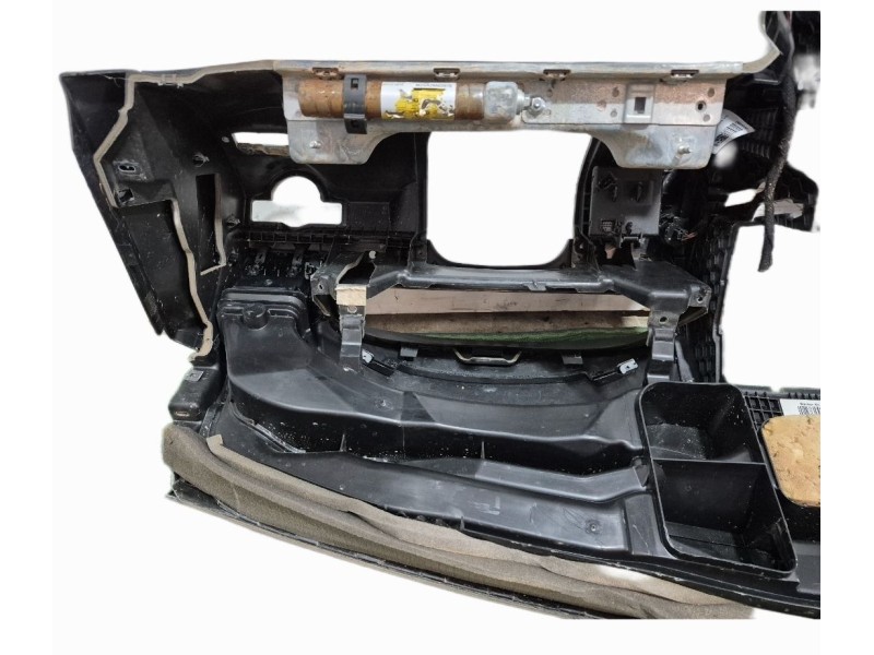 Recambio de salpicadero para mercedes-benz clase c (w204) c 200 cdi (204.001) referencia OEM IAM   