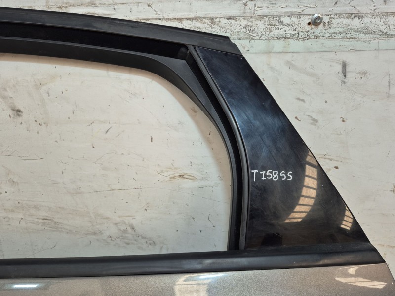 Recambio de puerta trasera izquierda para ford focus iii 1.0 ecoboost referencia OEM IAM   