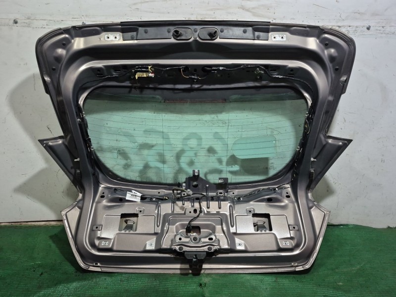 Recambio de porton trasero para ford focus iii 1.0 ecoboost referencia OEM IAM   