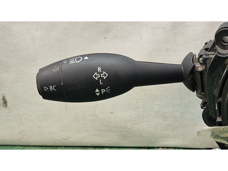 Recambio de mando multifuncion para mini mini (f55) cooper d referencia OEM IAM 4216268AI02 4216268AI02 4216268AI02