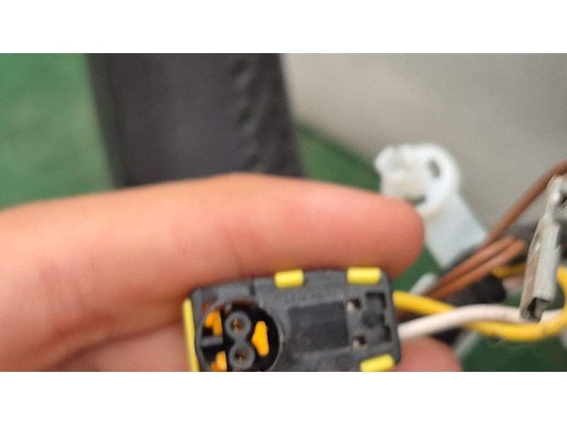 Recambio de volante para volkswagen golf vii (5g1, bq1, be1, be2) 1.6 referencia OEM IAM 3131673AA 3131673AA 3131673AA