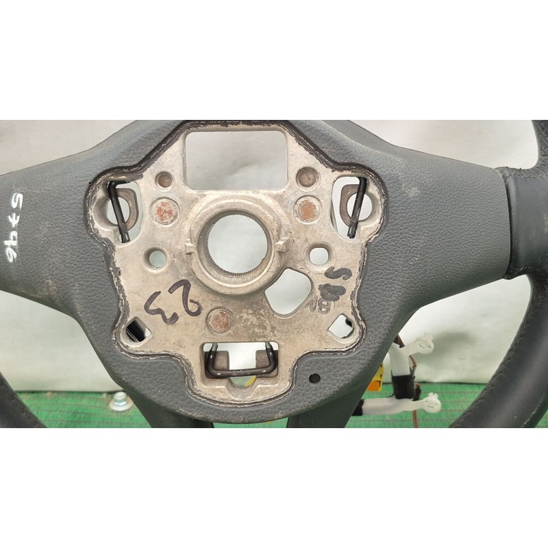 Recambio de volante para volkswagen golf vii (5g1, bq1, be1, be2) 1.6 referencia OEM IAM 3131673AA 3131673AA 3131673AA