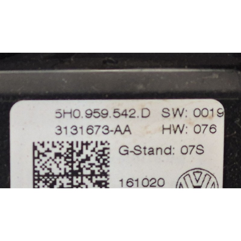 Recambio de volante para volkswagen golf vii (5g1, bq1, be1, be2) 1.6 referencia OEM IAM 3131673AA 3131673AA 3131673AA