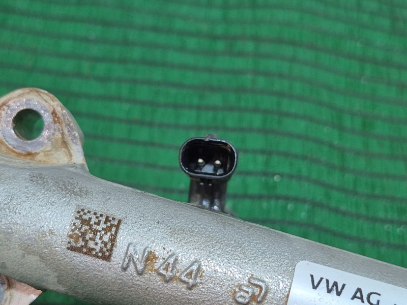 Recambio de rampa inyectora para volkswagen tiguan (ad1, ax1) 1.5 tsi referencia OEM IAM  05E133320 05E13332005E133320