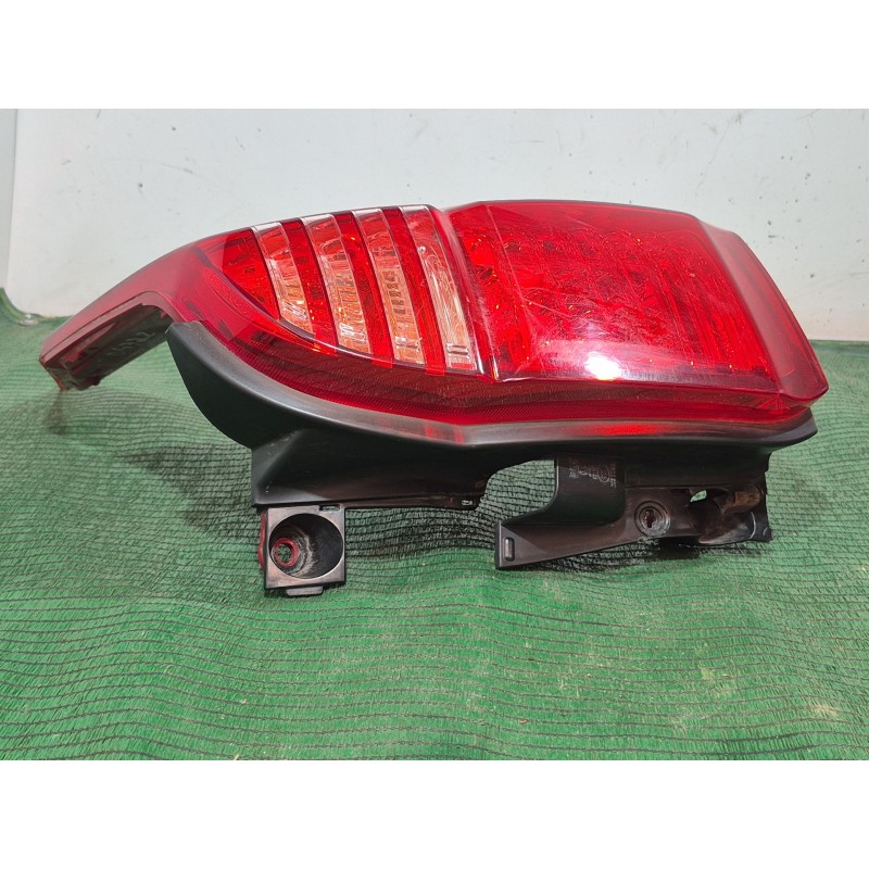 Recambio de piloto trasero derecho para peugeot 5008 (0u_, 0e_) 2.0 hdi 150 / bluehdi 150 referencia OEM IAM   