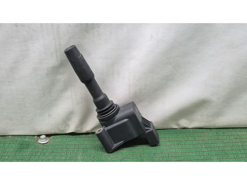Recambio de bobina encendido para volkswagen tiguan (ad1, ax1) 1.5 tsi referencia OEM IAM 77640004 77640004 77640004