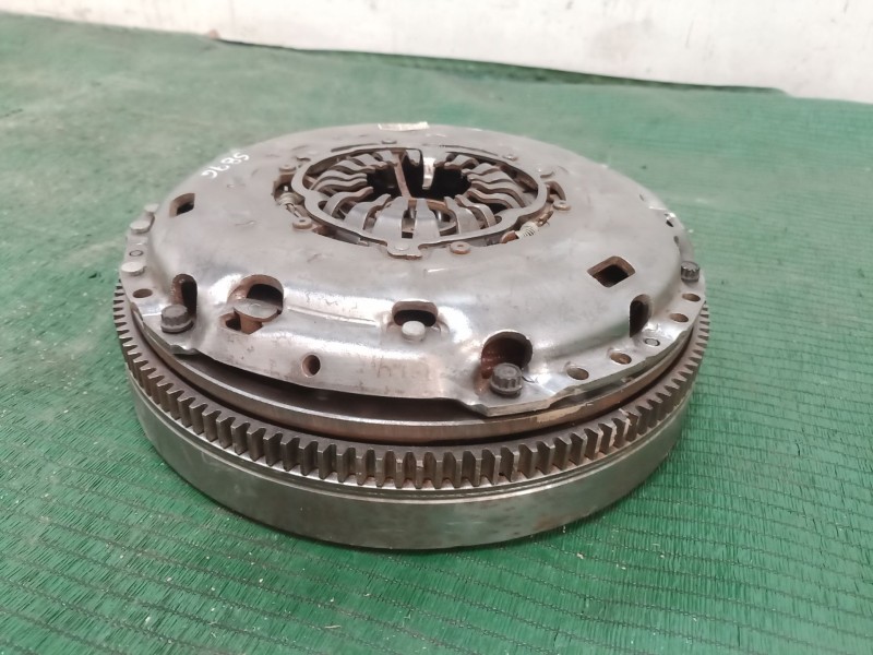 Recambio de kit embrague para volkswagen tiguan (ad1, ax1) 1.5 tsi referencia OEM IAM   